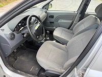 Dacia - 2011 - logan - personenauto - afbeelding 17 van  25