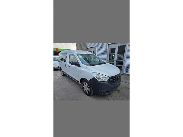 Dacia - 2018 - dokker - car - afbeelding 1 van  3