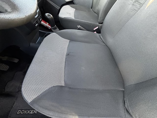 Dacia dokker 1.6i liberty, 2016 - afbeelding 2 van  33