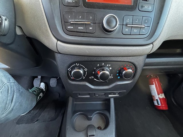 Dacia dokker 1.6i liberty, 2016 - afbeelding 5 van  33