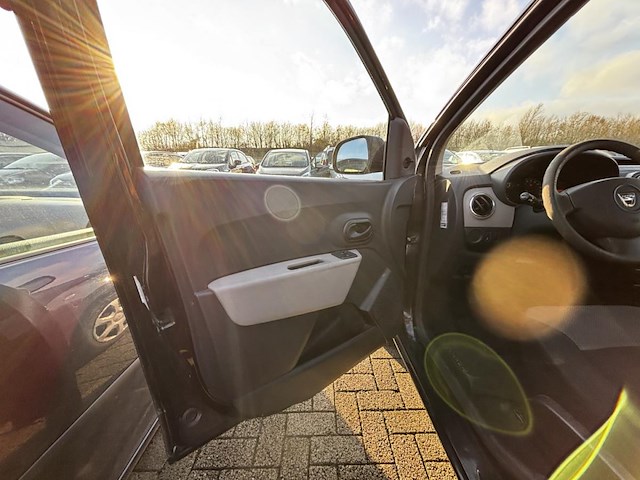 Dacia dokker 1.6i liberty, 2016 - afbeelding 32 van  33