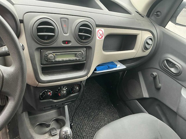 Dacia dokker lichte vrachtwagen - afbeelding 2 van  14