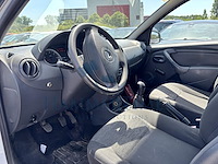 Dacia duster 1.6i 4x2, 2011 - afbeelding 2 van  24