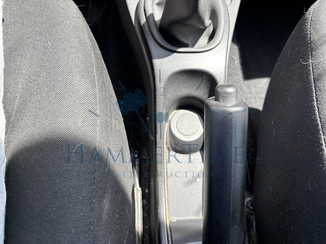 Dacia duster 1.6i 4x2, 2011 - afbeelding 7 van  24