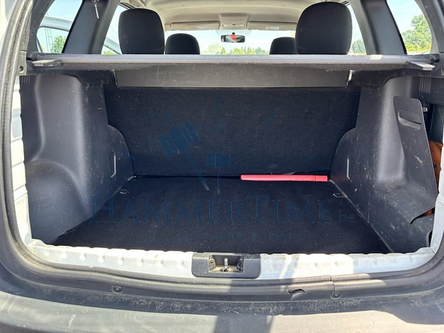 Dacia duster 1.6i 4x2, 2011 - afbeelding 11 van  24