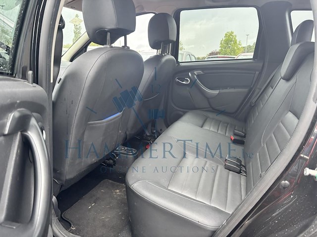 Dacia duster phase 2 1.2 tce 4x2 black shadow, 2017 - afbeelding 14 van  30