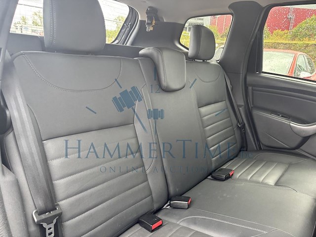 Dacia duster phase 2 1.2 tce 4x2 black shadow, 2017 - afbeelding 17 van  30