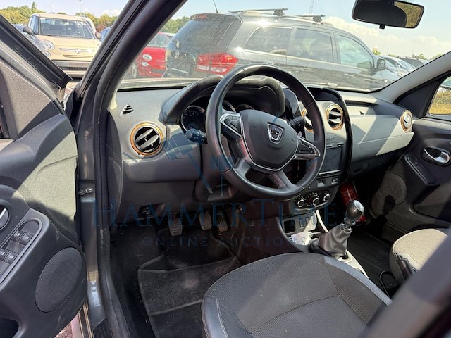 Dacia duster phase 2 1.2 tce 4x2 explorer, 2017 - afbeelding 25 van  27
