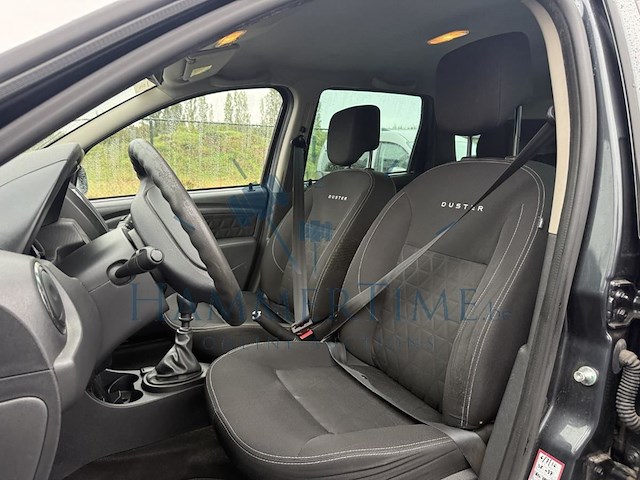 Dacia duster phase 2 1.2 tce 4x2 laureate, 2014 - afbeelding 2 van  34