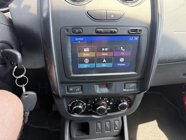 Dacia duster phase 2 1.5 dci 4x2 anniversary, 2015 - afbeelding 4 van  32