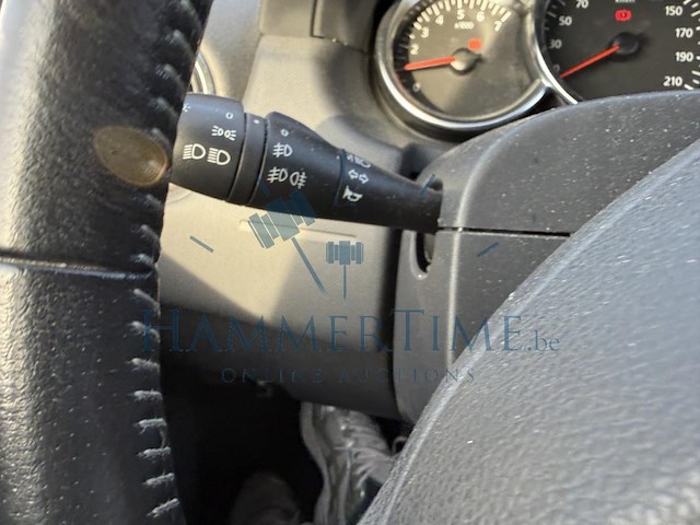 Dacia duster phase 2 1.6i 4x2 laureate, 2015 - afbeelding 5 van  27