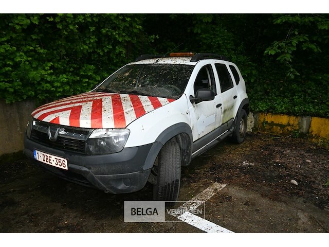 Dacia duster stationwagen - afbeelding 3 van  18