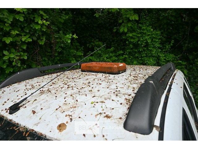 Dacia duster stationwagen - afbeelding 8 van  18