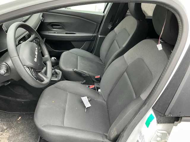 Dacia jogger personenauto - afbeelding 7 van  8