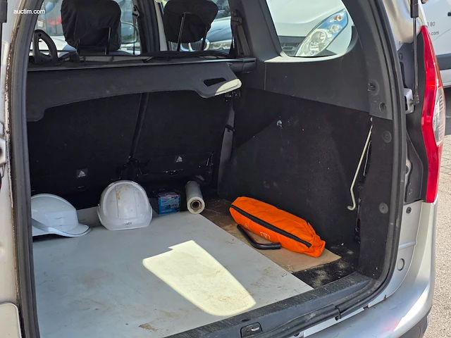 Dacia lodgy 2012 - afbeelding 17 van  34