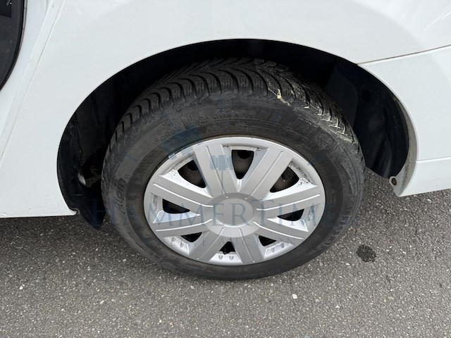 Dacia logan 1.5 dci ambiance,2015 - afbeelding 16 van  33