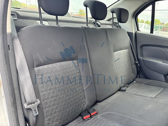 Dacia logan 1.5 dci laureate, 2013 - afbeelding 16 van  33
