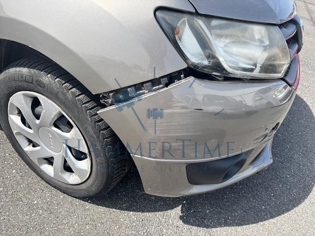 Dacia logan laureate, 2013 - afbeelding 36 van  47