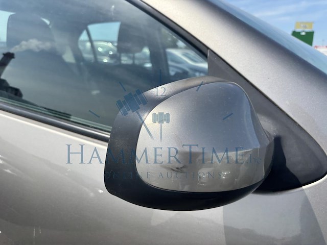 Dacia logan laureate, 2013 - afbeelding 37 van  47
