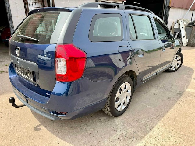 Dacia logan mcv personenauto - afbeelding 4 van  7
