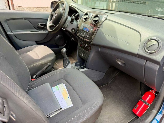 Dacia logan mcv personenauto - afbeelding 6 van  7