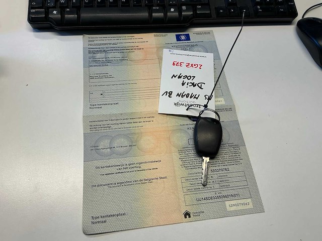 Dacia logan personenauto - afbeelding 8 van  16