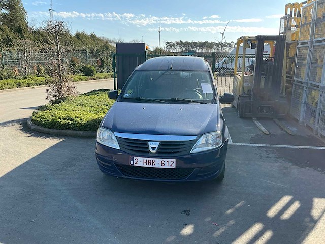 Dacia logan personenauto - afbeelding 9 van  15
