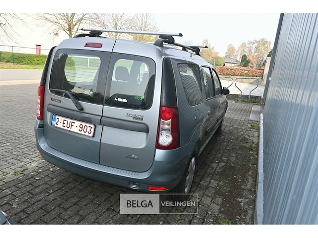 Dacia logan - afbeelding 10 van  11