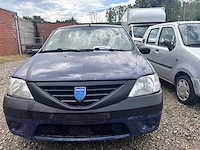 Dacia logan - afbeelding 2 van  8