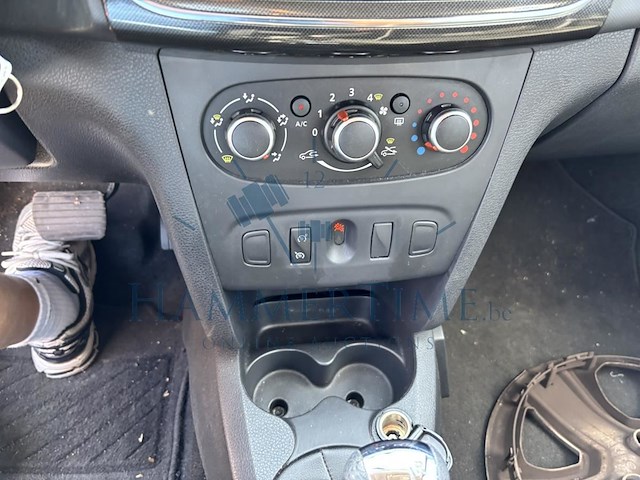 Dacia sandero 0.9 tce laureate easy-r, 2017 - afbeelding 8 van  38