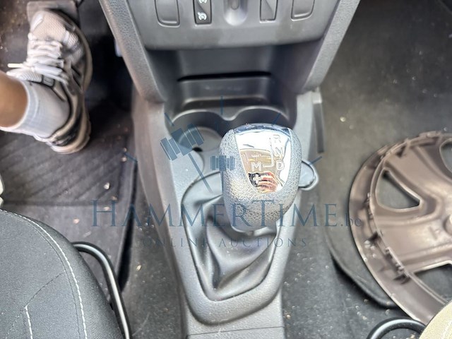 Dacia sandero 0.9 tce laureate easy-r, 2017 - afbeelding 9 van  38