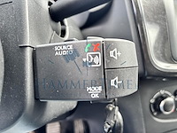 Dacia sandero 0.9 tce laureate (eu6.2), 2019 - afbeelding 14 van  36