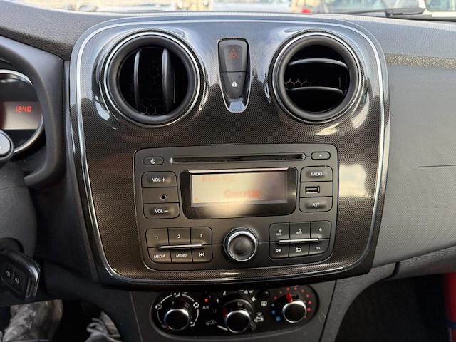 Dacia sandero 1 laureate, 2017 - afbeelding 2 van  24