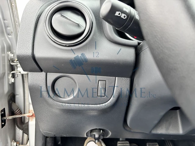 Dacia sandero 1.0i sce ambiance, 2018 - afbeelding 14 van  32