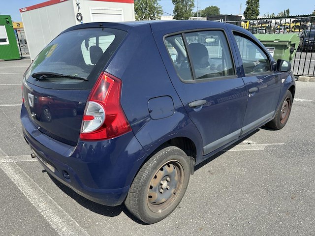 Dacia sandero 1.2i ambiance 75, 2010 - afbeelding 28 van  32