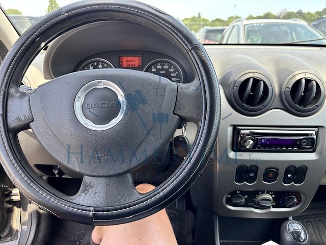 Dacia sandero 1.4i ambiance, 2009 - afbeelding 5 van  29