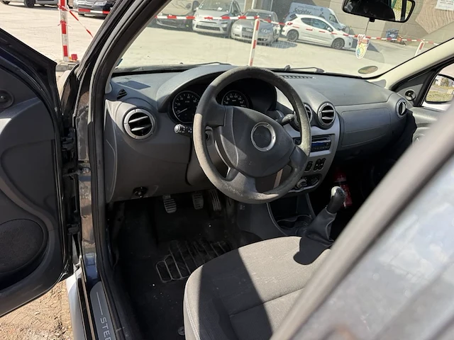 Dacia sandero, 2010 - afbeelding 2 van  36