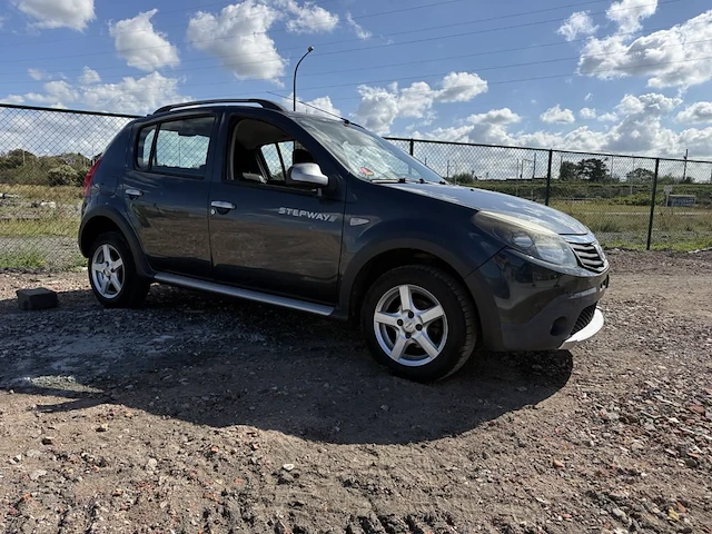 Dacia sandero, 2010 - afbeelding 23 van  36