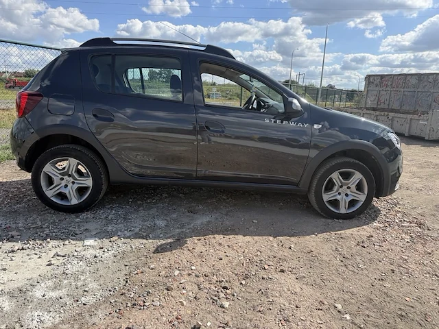 Dacia sandero, 2017 - afbeelding 34 van  43