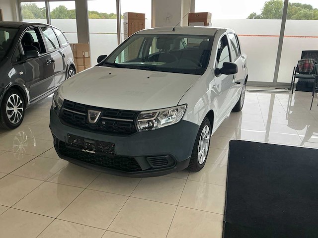Dacia sandero hatchback - afbeelding 1 van  11
