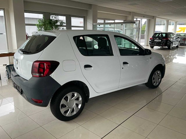 Dacia sandero hatchback - afbeelding 6 van  11