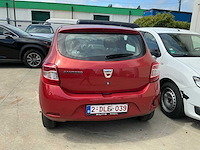 Dacia sandero personenauto - afbeelding 12 van  16