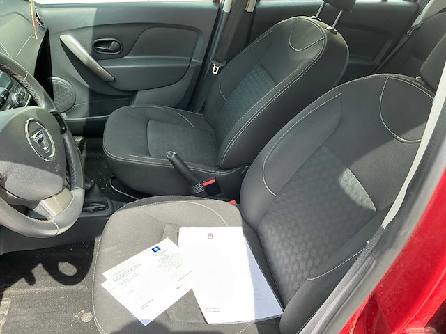 Dacia sandero personenauto - afbeelding 4 van  16