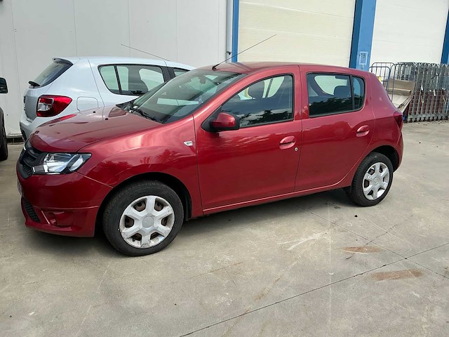 Dacia sandero personenauto - afbeelding 8 van  16
