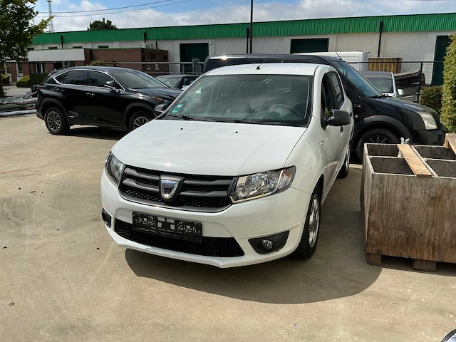 Dacia sandero personenauto - afbeelding 1 van  14