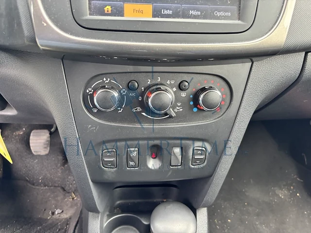 Dacia sandero stepway 0.9 tce stepway plus, 2015 - afbeelding 7 van  33