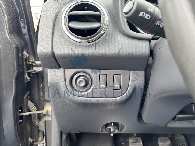 Dacia sandero stepway 0.9 tce stepway plus, 2015 - afbeelding 13 van  33