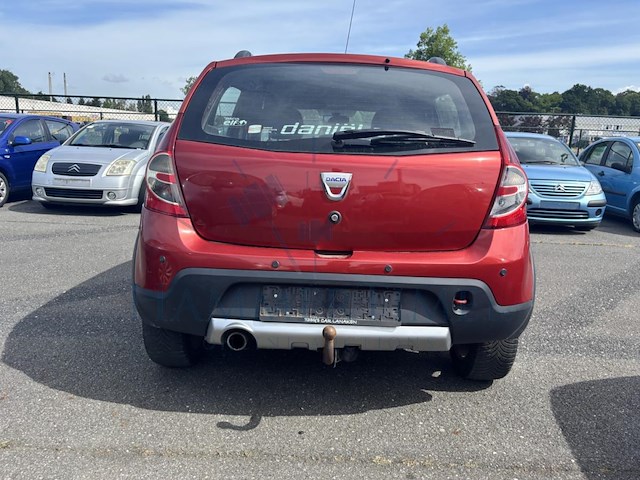 Dacia sandero stepway 1.5 dci stepway fap,2011 - afbeelding 28 van  31