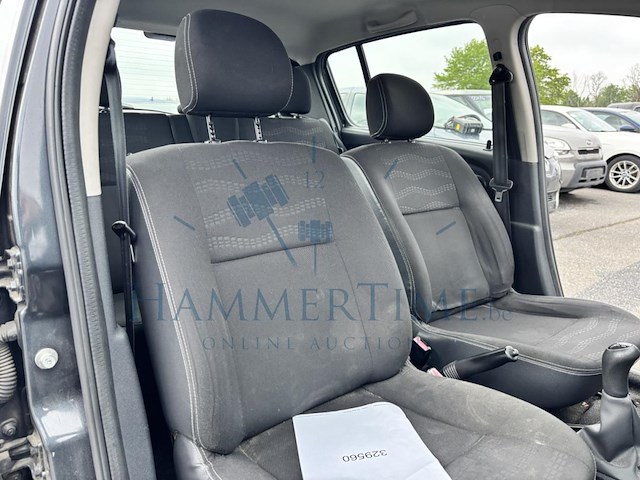 Dacia sandero stepway 1.6i, 2011 - afbeelding 16 van  30