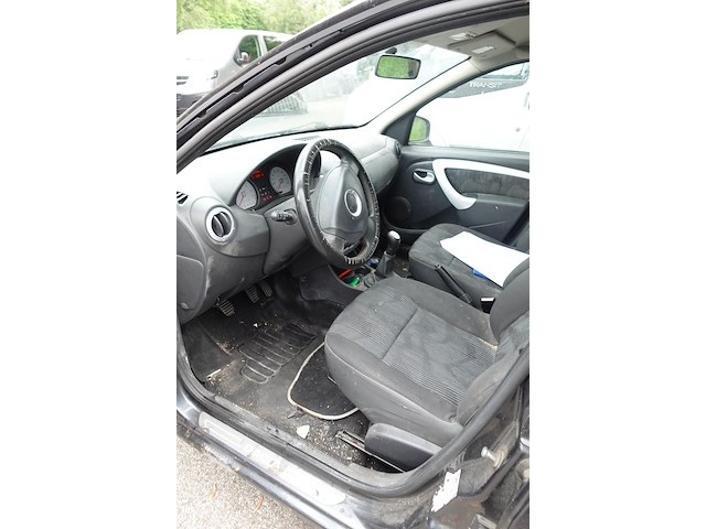 Dacia sandero - afbeelding 10 van  12